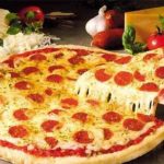 tu-lam-pizza-bang-chao-tai-nha-3df0