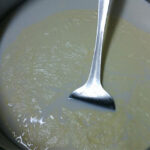 meo-nau-sua-tuoi-dung-cach-khong-bi-dong-tu-min