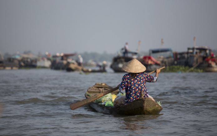 Chợ Nổi là hình thức độc đáo và đặc trưng nhất làm nên thương hiệu miền sông nước. Mặc khác, Chợ Nổi miền Tây vẫn mang đậm nét chân quê