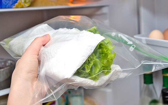 Bài viết này, Foodnk sẽ mách mẹo giúp bạn bảo quản rau trong tủ lạnh cả tuần mà vẫn tươi bằng 1 tờ giấy ngay sau đây...