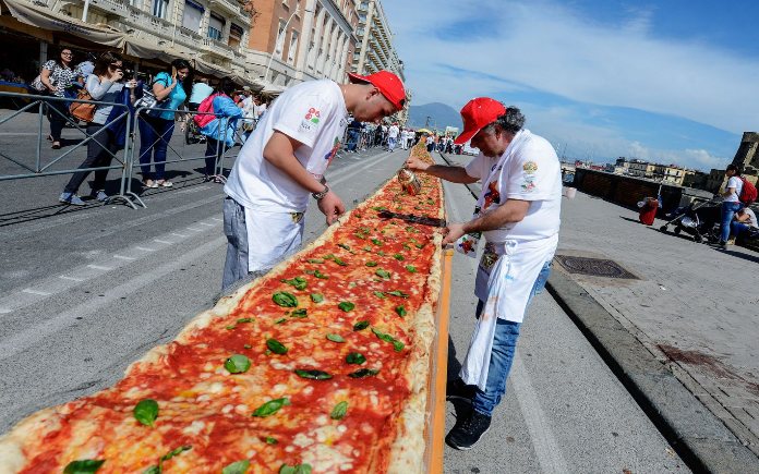 Pizza là món ăn đặc trưng của nước Ý. Thế nhưng, có những sự thật về chiếc bánh Pizza này mà bạn chưa biết hết