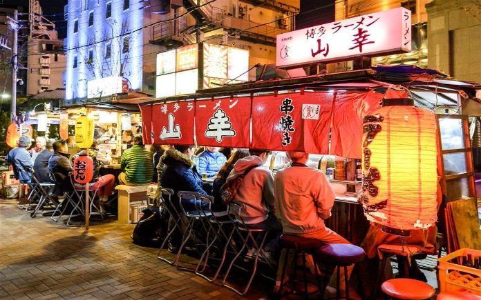 Yatai là hình thức được xem tô màu rõ nét hơn cho ẩm thực Nhật Bản. Vậy, tại sao lại nói ẩm thực Yatai như vậy...