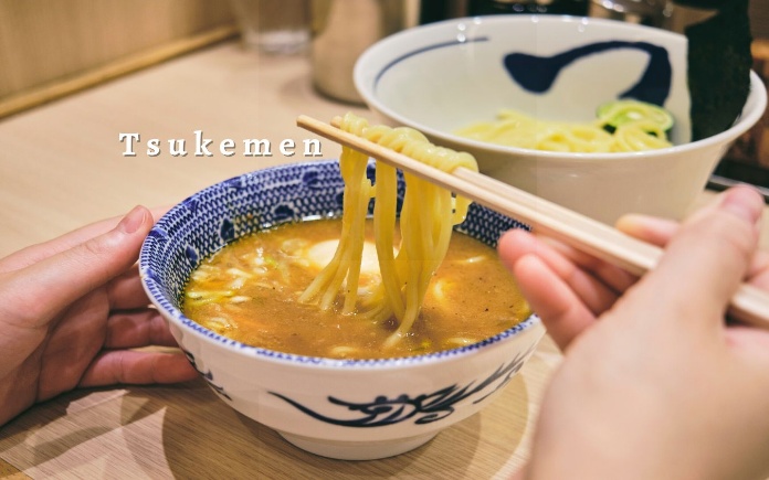 Sợi mì Ramen dẻo dai dùng kèm với nước súp đã làm cho món ăn này thêm hấp dẫn. Vì thế, mì Ramen Nhật Bản đã góp phần làm cho nền ẩm thực...