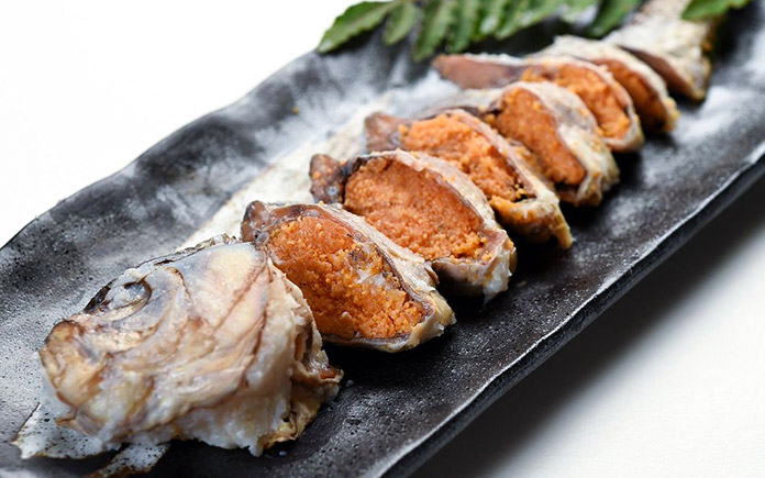 Nguồn gốc của sushi xuất phát từ Nhật Bản. Đến nay, sushi đã được biết đến rộng rãi và có tổng 150.000 cửa hàng trên khắp các nước...