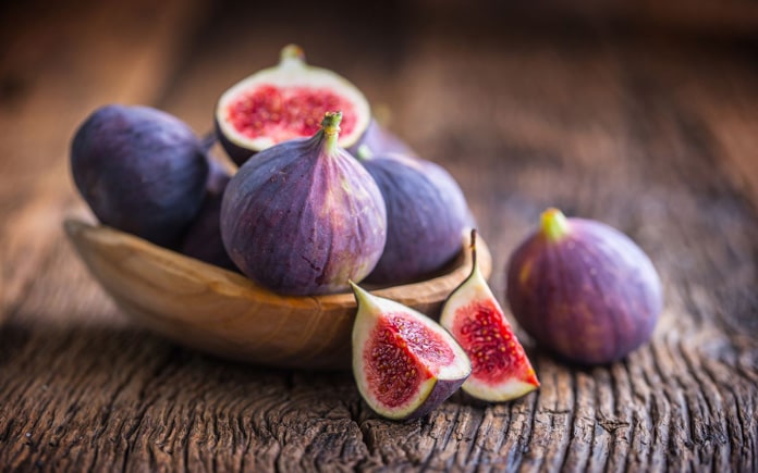 Mứt jam quả sung có nhiều thành phần dinh dưỡng có lợi cho cơ thể. Hãy cũng Foodnk tìm hiểu quy trình chế biến của mứt jam quả sung nhé.