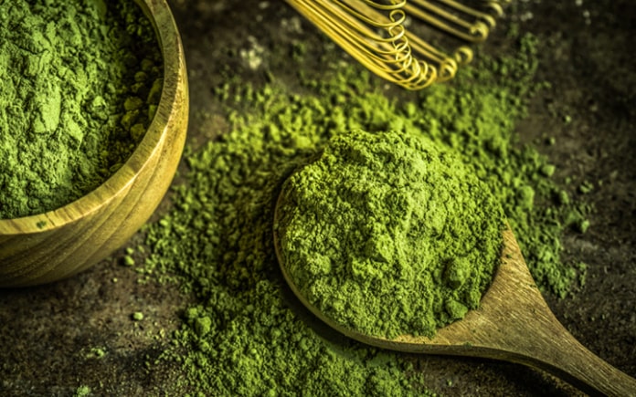 Việc matcha được ưa chuộng sử dụng có đi đôi với nhiều lợi ích cho sức khỏe và sản xuất. Vậy thành phần của matcha có tiềm năng, lợi ích gì?