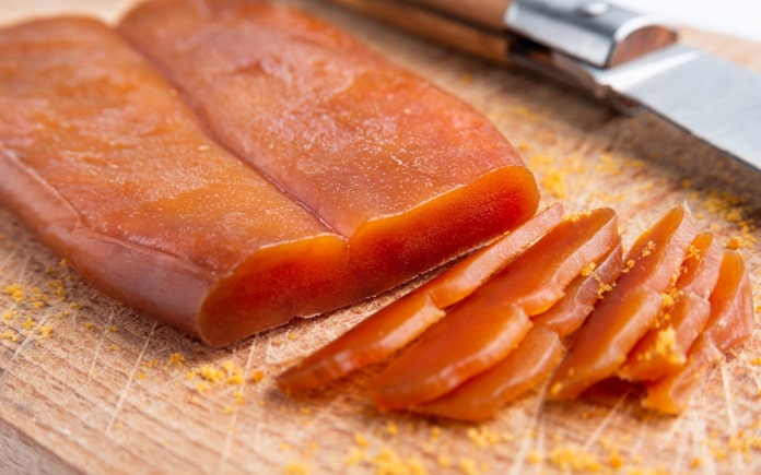 Bottarga là một trong những món ăn đặc trưng của ẩm thực Địa Trung Hải. Hãy cùng Foodnk tìm hiểu về quy trình sản xuất trứng cá đối muối nhé!