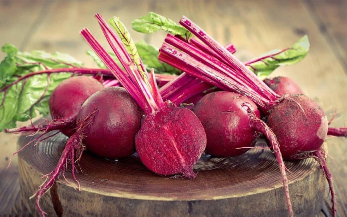 Củ dền là một loại thực phẩm bổ dưỡng và nhiều lợi ích cho sức khỏe. Ngoài ra, dền còn được ứng dụng trong ngành công nghệ thực phẩm.