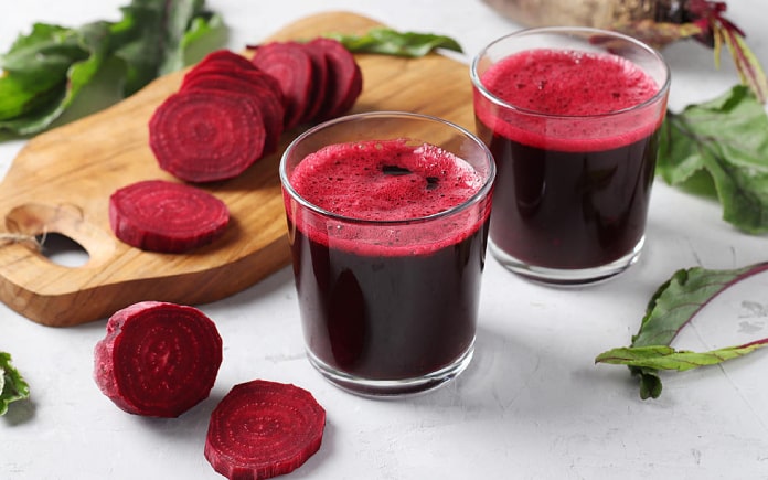 Củ dền là một loại thực phẩm bổ dưỡng và nhiều lợi ích cho sức khỏe. Ngoài ra, dền còn được ứng dụng trong ngành công nghệ thực phẩm.