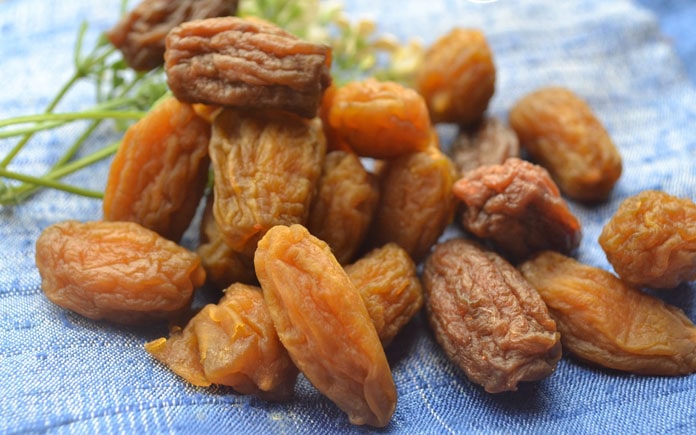Cóc sấy dẻo là món ăn vặt được yêu thích bởi vị chua ngọt đặc trưng. Cùng Foodnk tìm hiểu quy trình sản xuất cóc sấy dẻo có gì đặc sắc nhé!