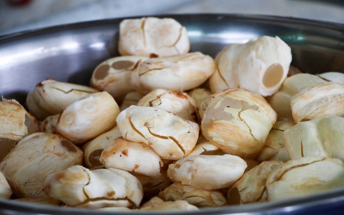 Quả thốt nốt được xem là một biểu tượng ẩm thực của An Giang và rất được ưa chuộng. Vậy Foodnk sẽ cùng bạn tìm hiểu về quả thốt nốt này