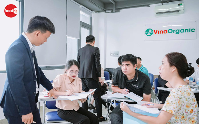 cung-foodnk-tong-ket-khoa-hoc-rd-thuc-chien-thang-6-vua-qua-29