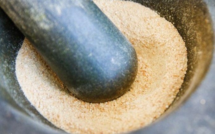 Thính gạo được sử dụng rộng rãi trong ẩm thực và giúp tạo độ ngon cho món ăn. Foodnk sẽ cùng bạn tìm hiểu về quy trình làm thính gạo nhé!
