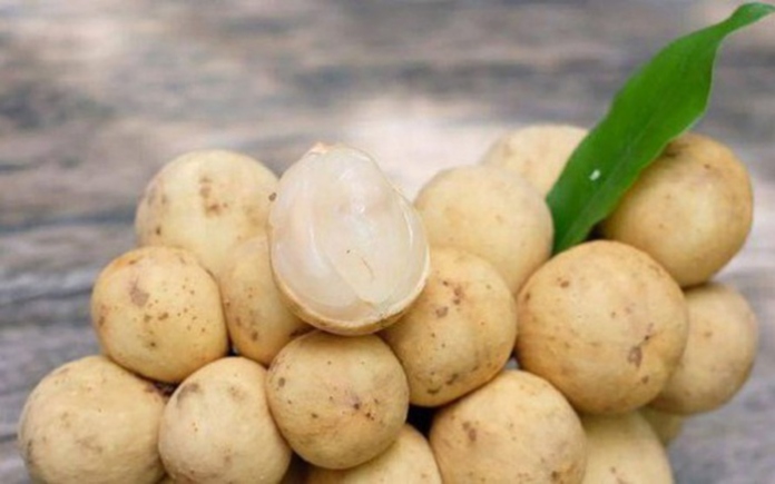 Việc bổ sung bòn bon vào chế độ ăn uống sẽ có nhiều lợi ích cho cơ thể. Foodnk sẽ cùng bạn tìm hiểu những lợi ích khi ăn quả bòn bon nhé!