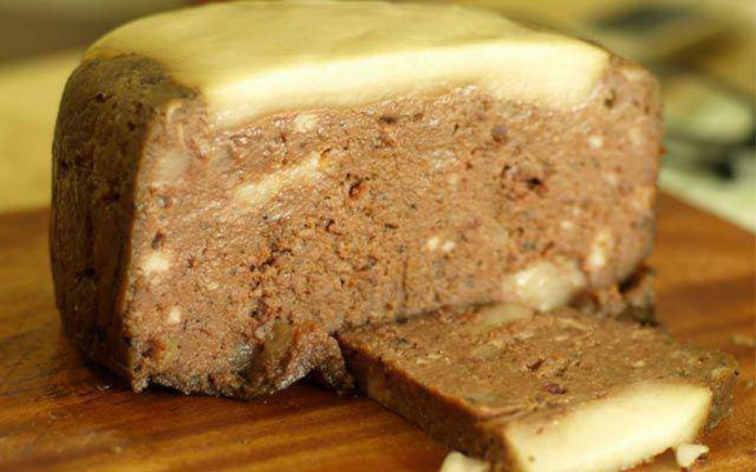 Phụ gia hương pate là hương liệu được sử dụng nhiều với khả năng tái tạo mùi vị của pate truyền thống. Foodnk sẽ cùng bạn tìm hiểu nó nhé!